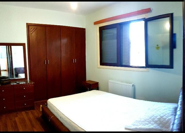 Palm Beach Apartment Ворокліні Екстер'єр фото